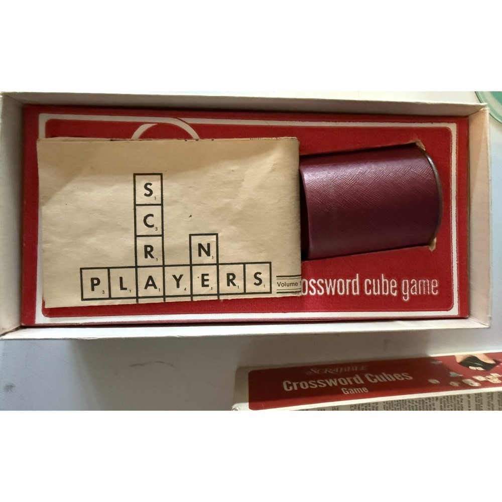 Vintage 1968 Scrabble Crossword Cubes Game Retro Decor Craft Incomplete - Picture 8 of 8